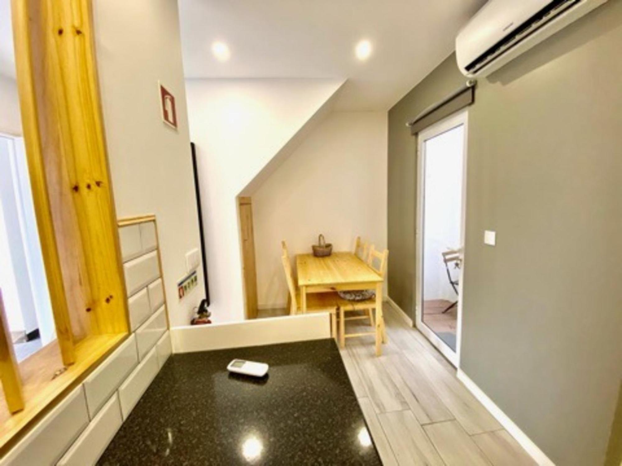 Urban 44 Guest House 蓬塔德尔加达 外观 照片