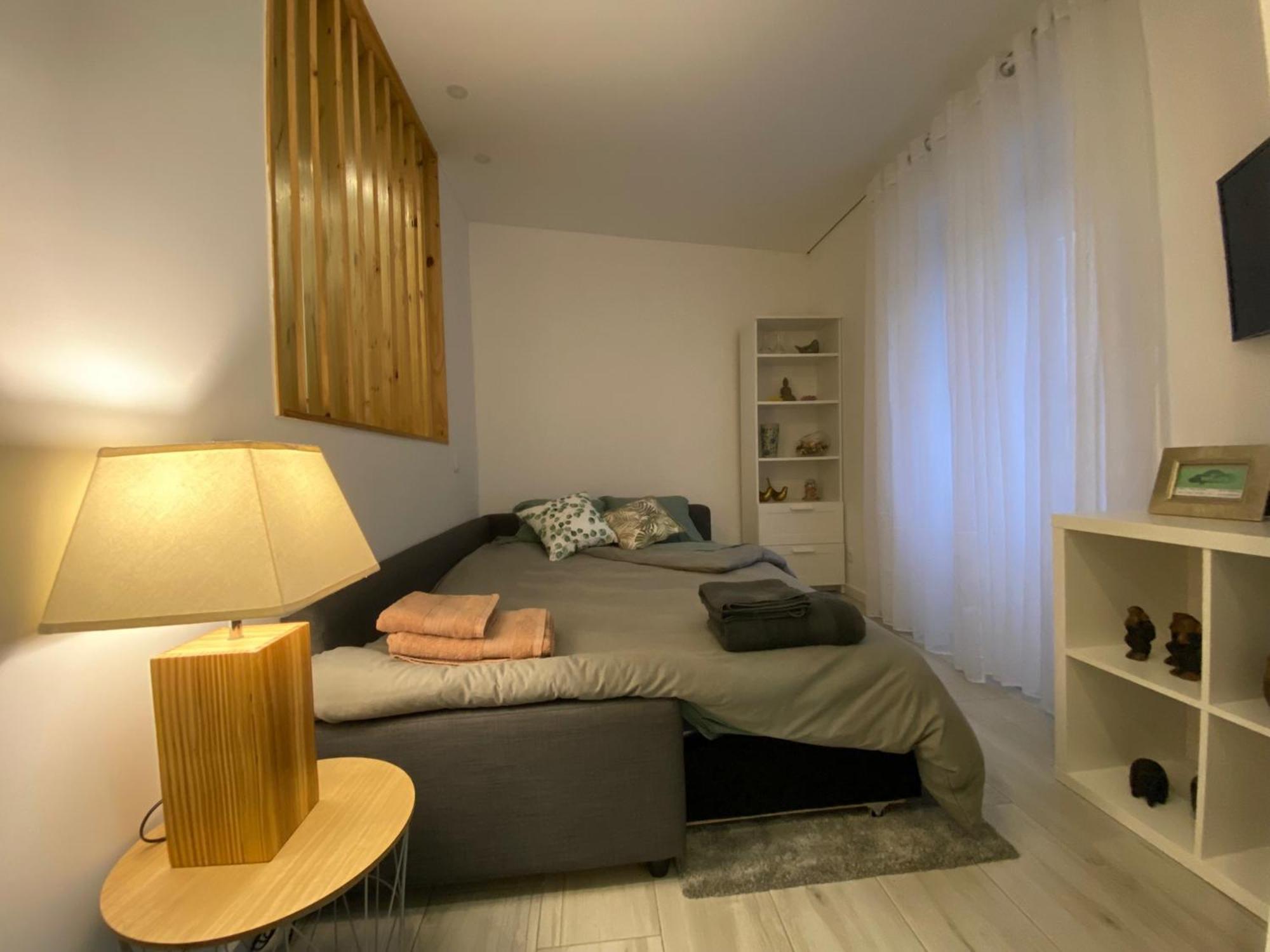 Urban 44 Guest House 蓬塔德尔加达 外观 照片