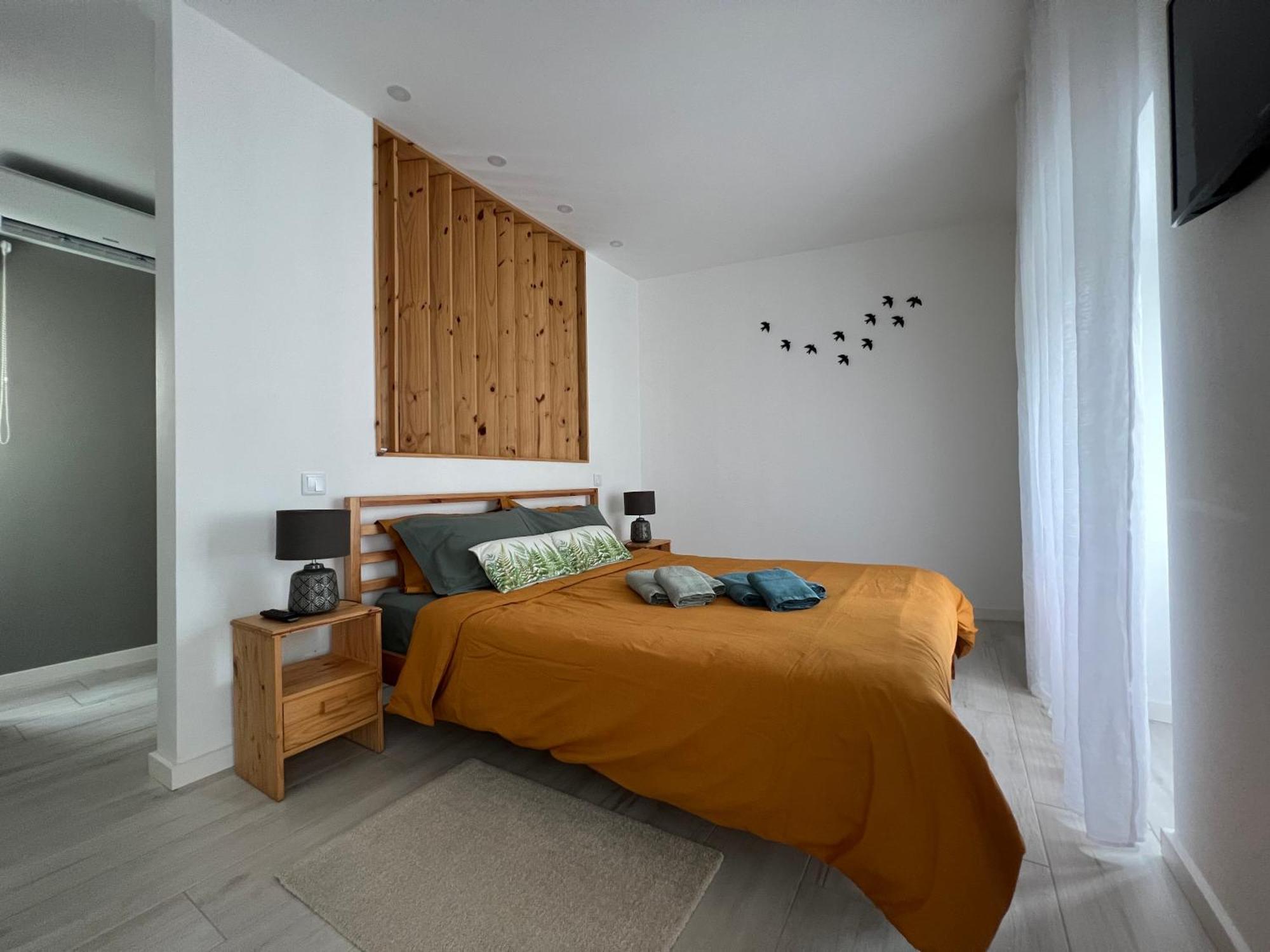 Urban 44 Guest House 蓬塔德尔加达 外观 照片
